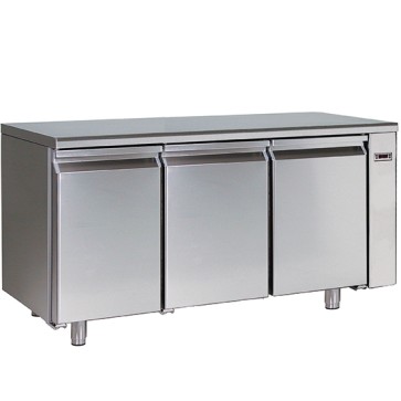 Tavolo refrigerato gruppo remoto,pasticceria 3 porte con 8 guide 60x40 cm con piano in inox