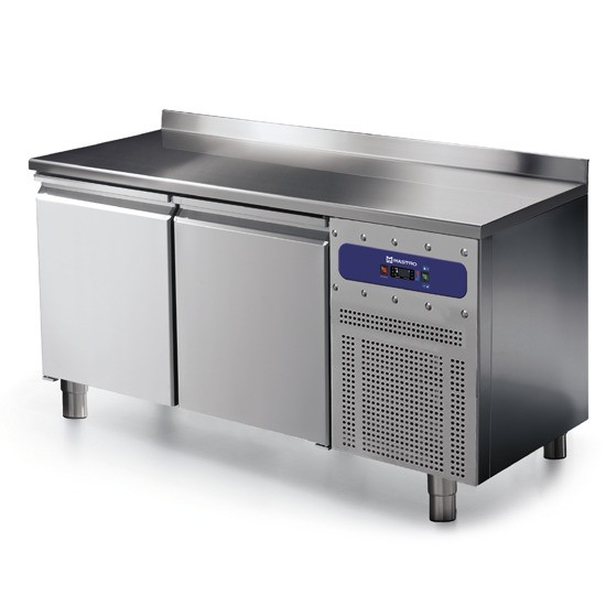 Tavoli refrigerati profondità 700 mm con alzatina