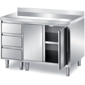 Tavolo armadiato con 2 ante a battente e cassettiera a 3 cassetti h=150mm, alzatina posteriore, dim. mm 1500x700x850 h