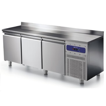 Tavolo refrigerato 3 porte GN 1/1 con alzatina, -2 °/+8 °C