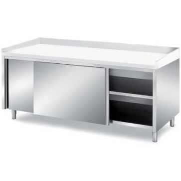 Tavolo panetteria con scorrevoli, piano h=30mm e alzatine in polietilene, ripiano intermedio regolabile,mm 1800x900x850 h