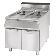 Friggitrice gas professionale 2 vasche libere capacità 17+17 lt su armadio chiuso